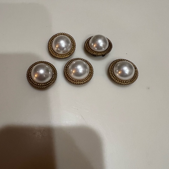 Vintage Pearl Button Covers Set of 5 - Picture 1 of 6